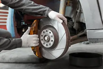 brake repair image at auto garage in abu dhabi